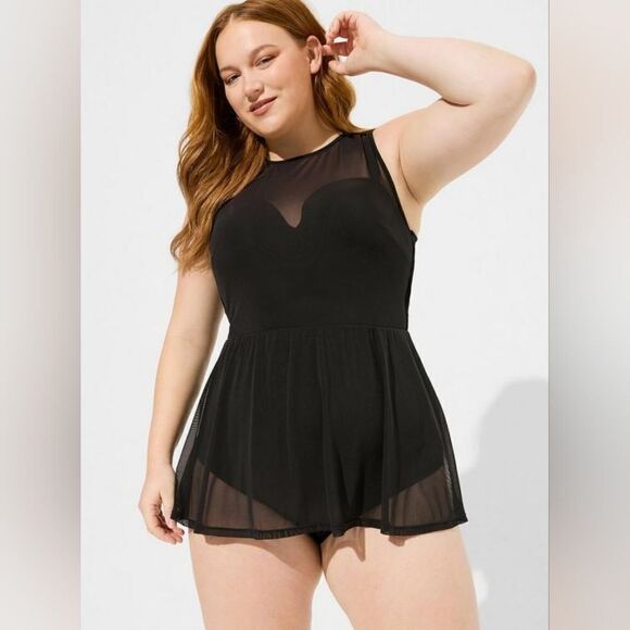 Torrid Swim 🏊‍♀️ dress with brief NWT Size 2 - Picture 1 of 4